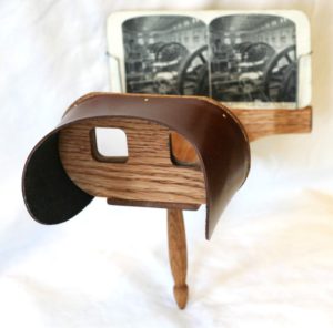 The Holmes Stereoscope, one of the most popular versions. Photo courtesy of Dave Pape, Associate Professor, University of Buffalo. 