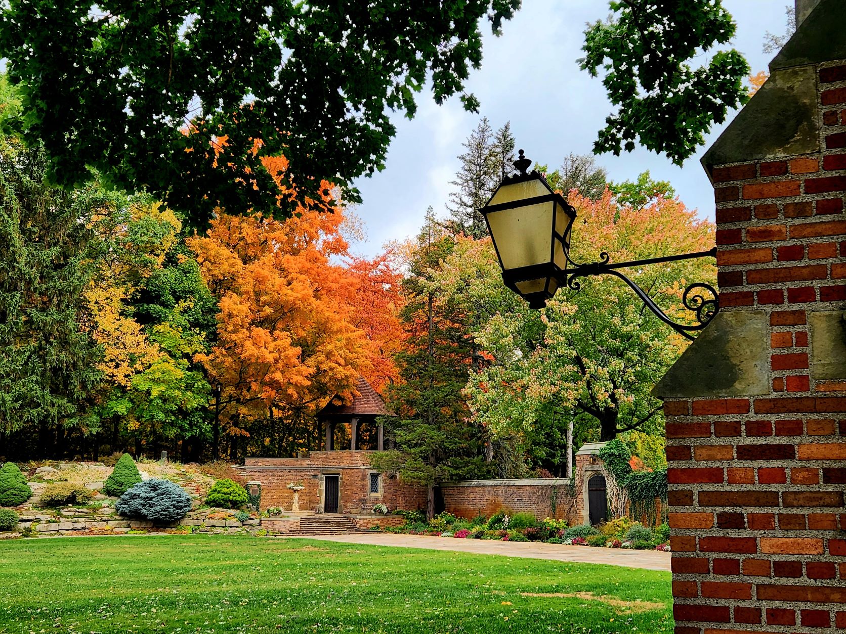 Meadow Brook Hall with colorful fall foliage.