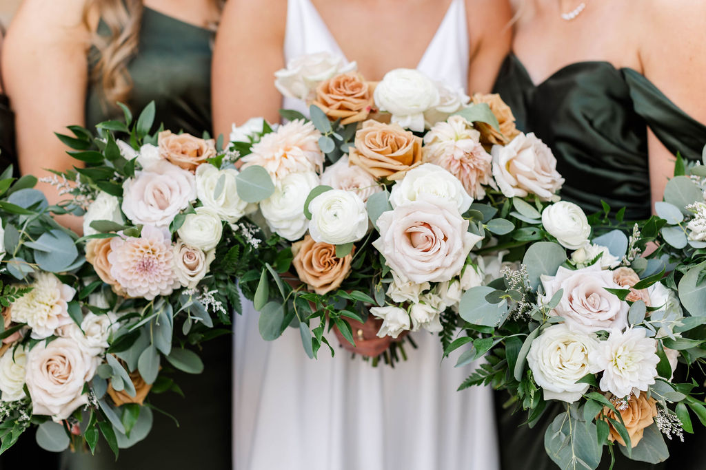 Couple gets married at Meadow Brook Hall in Rochester, Michigan.