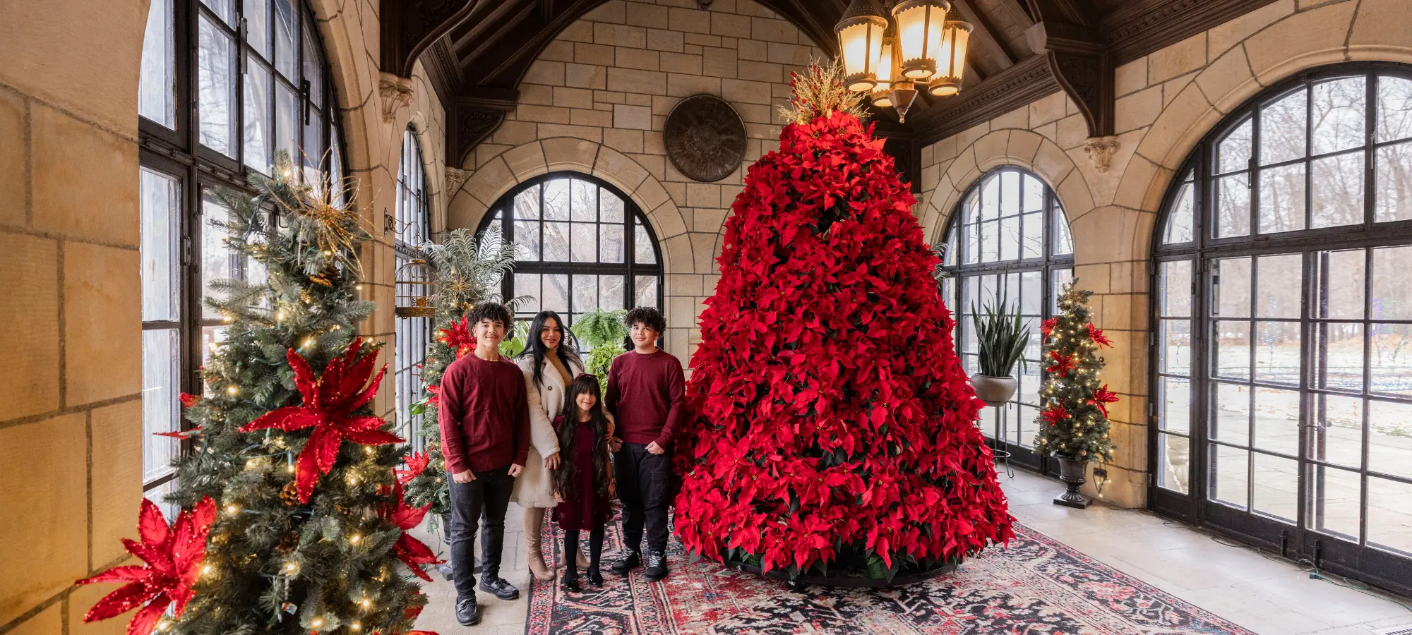 Website Homepage horizontal slider (2000 x 900 px)(12)