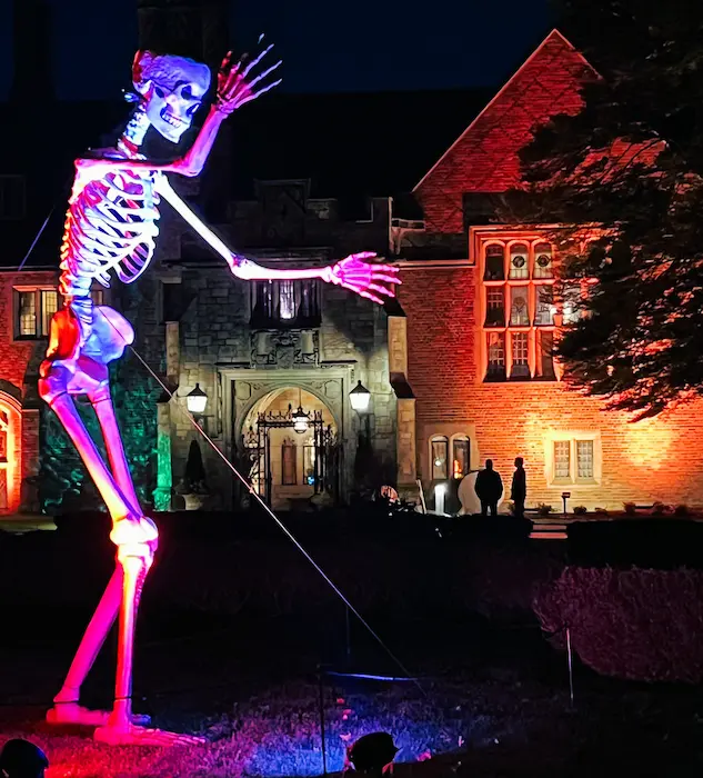 Meadow Brook Hall-oween Bewitching Hour brings spooky fun.